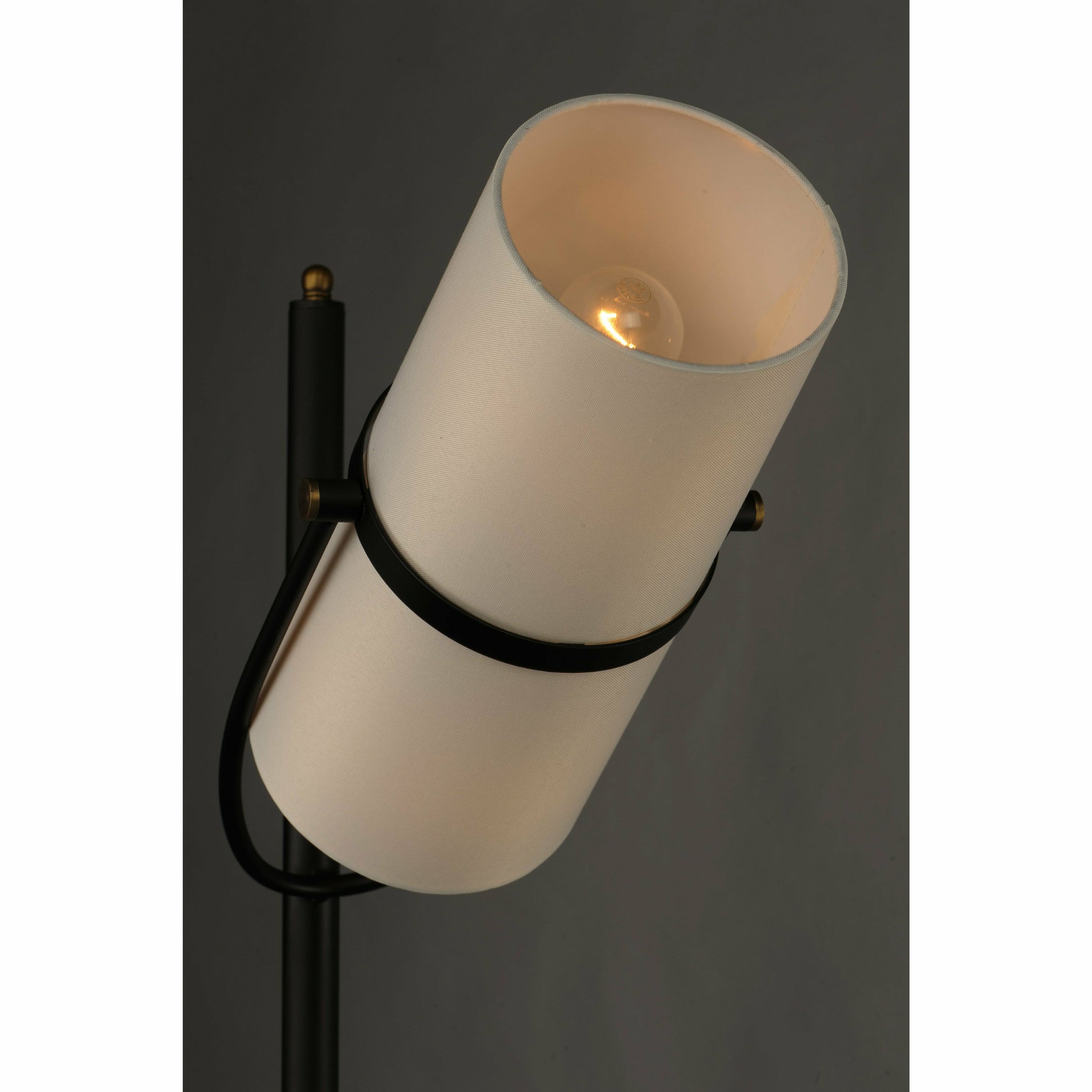 Varen Floor Lamp