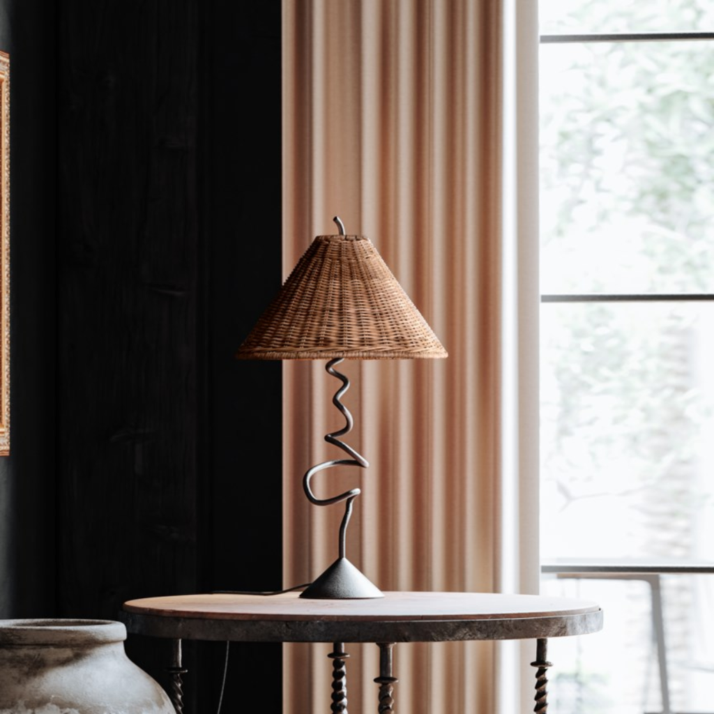 Vespera Desk Light