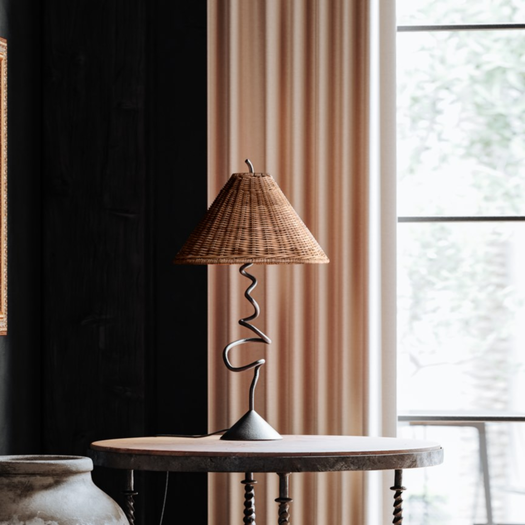 Vespera Desk Light