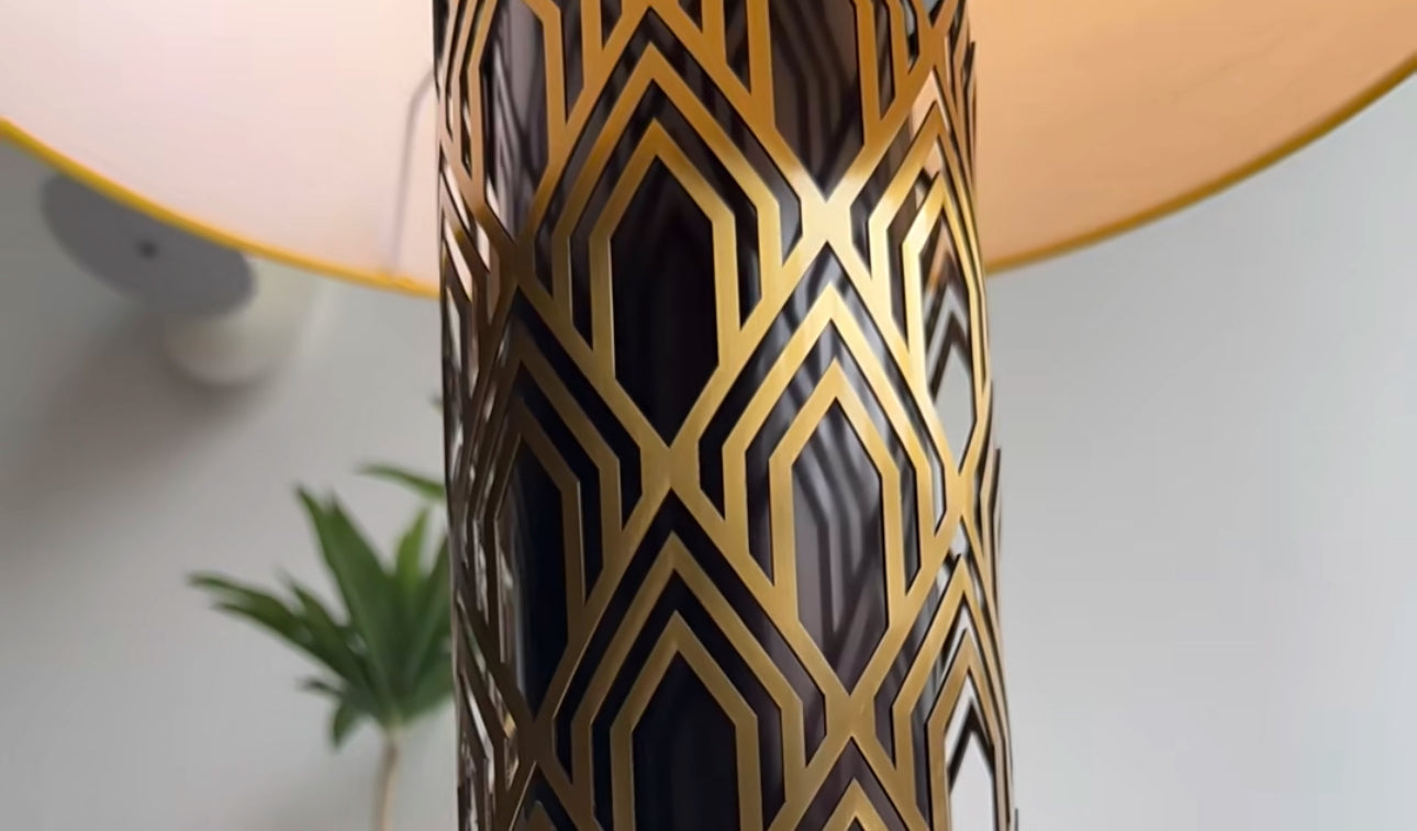DecoForm - Geometric Table Light