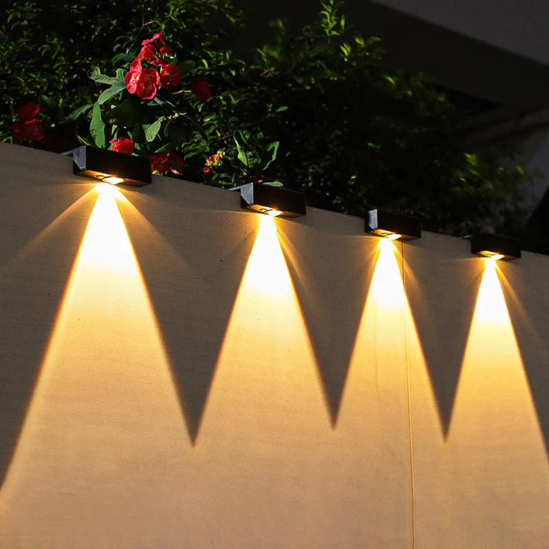LumiRay - Weatherproof Solar Outdoor Light