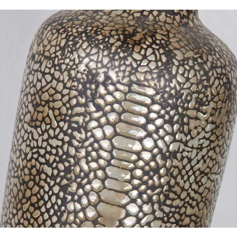 ScaleStone - Table Lamp