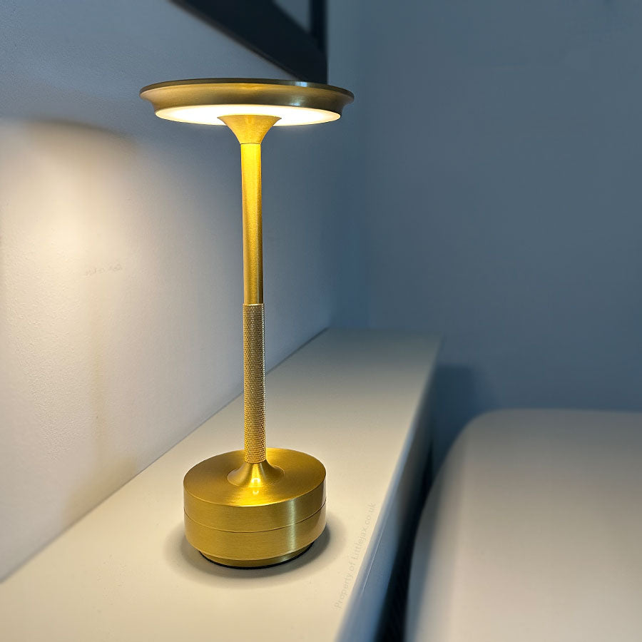 AuraLite - Wireless Lamp