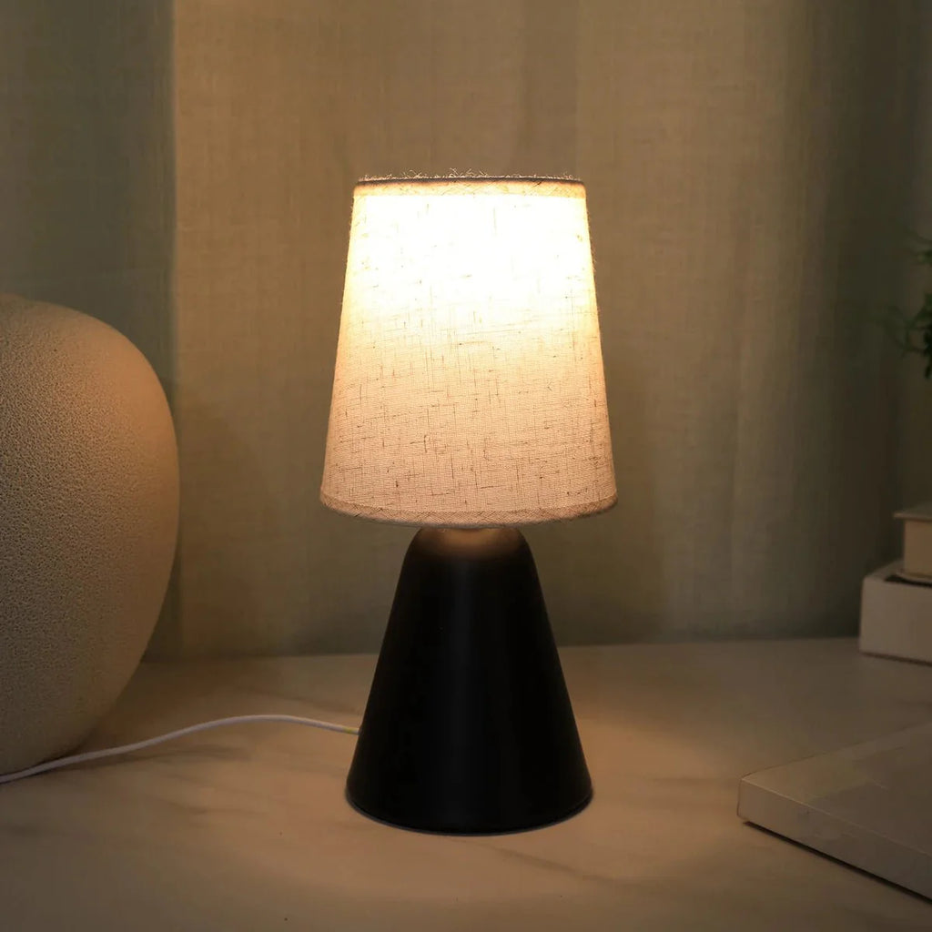Sleek Noir - Table Lamp